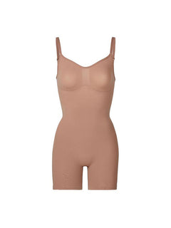 Skims Body Shaper Flat for In Stock Jin Kardashian Same One-Piece Postpartum Slim Looking Waist Slimming and Hip Lifting Tight Corset