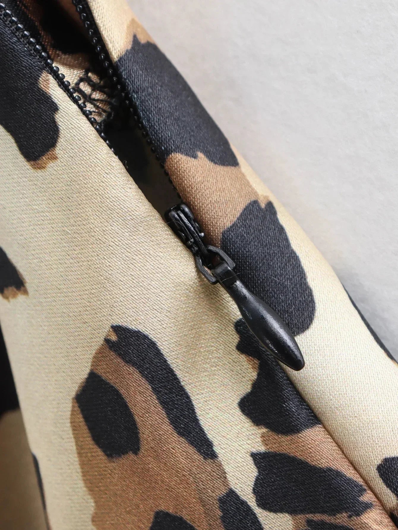 Mooyufon 2024 Women Fashion Leopard Print Skirt Vintage High Waist Midi Skirts Elegant Women Summer Casual Streetwear Skirt