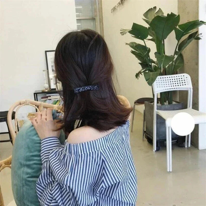 Fashion Crystal Spring Hair Clips Pins Handmade Beads Hair Barrettes For Women Girl Fashion Simple Hair Accessories Headwear