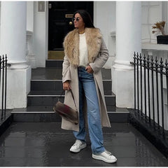 Elegant Fur Lapel Maxi Coats Women Lace Up Full Sleeve Pocket Wool Long Overcoats 2024 Winter New Lady High Street Outwear