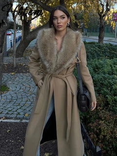 Elegant Fur Lapel Maxi Coats Women Lace Up Full Sleeve Pocket Wool Long Overcoats 2024 Winter New Lady High Street Outwear