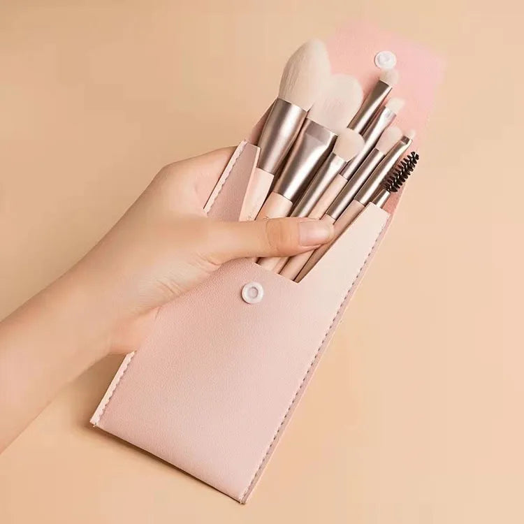 Mini Brush 8-Piece Makeup Bag Portable concealer powder brush set soft fur make-up tool  Green snap bag